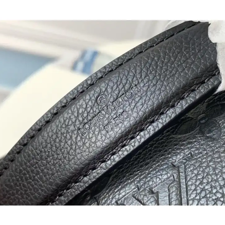 Brother Sam 19B5790033 LV Bags 0402